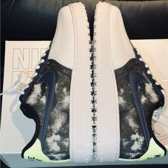 Nike By You Air Force 1 Men’s Sz 11 Custom Made  with og box golf/hike/walk - Picture 12 of 14
